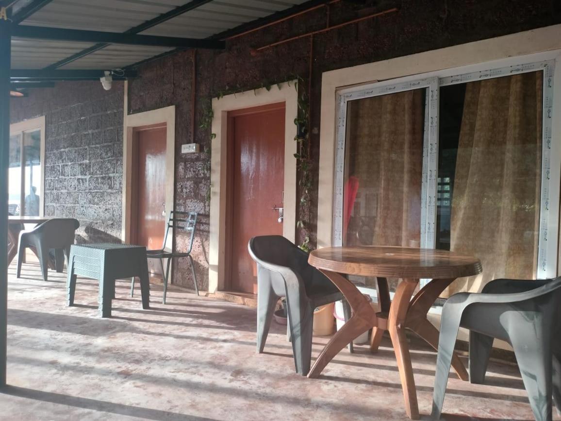 Riverstone Riverfront Stay Gokarna  Kamer foto