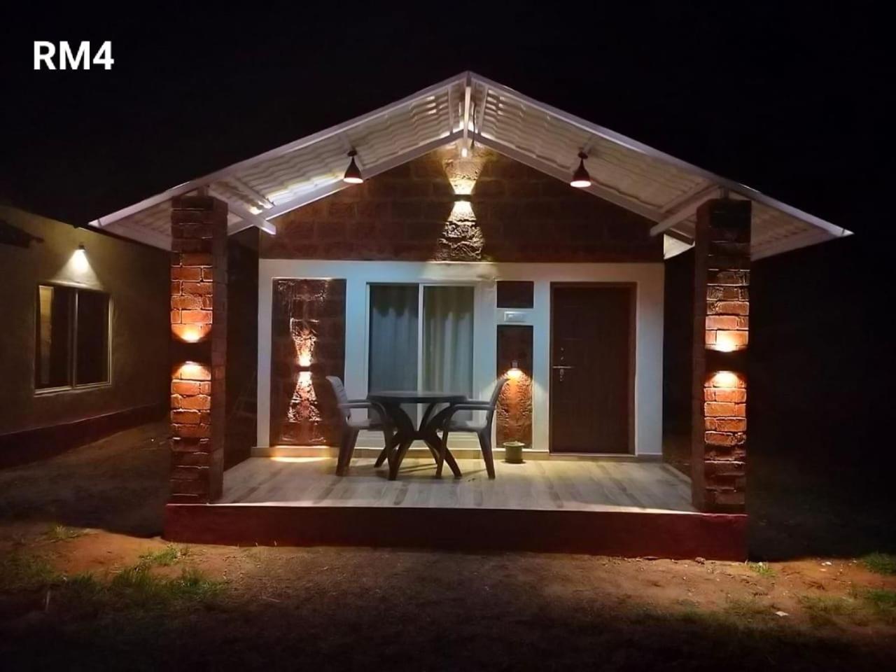 Riverstone Riverfront Stay Gokarna  Kamer foto