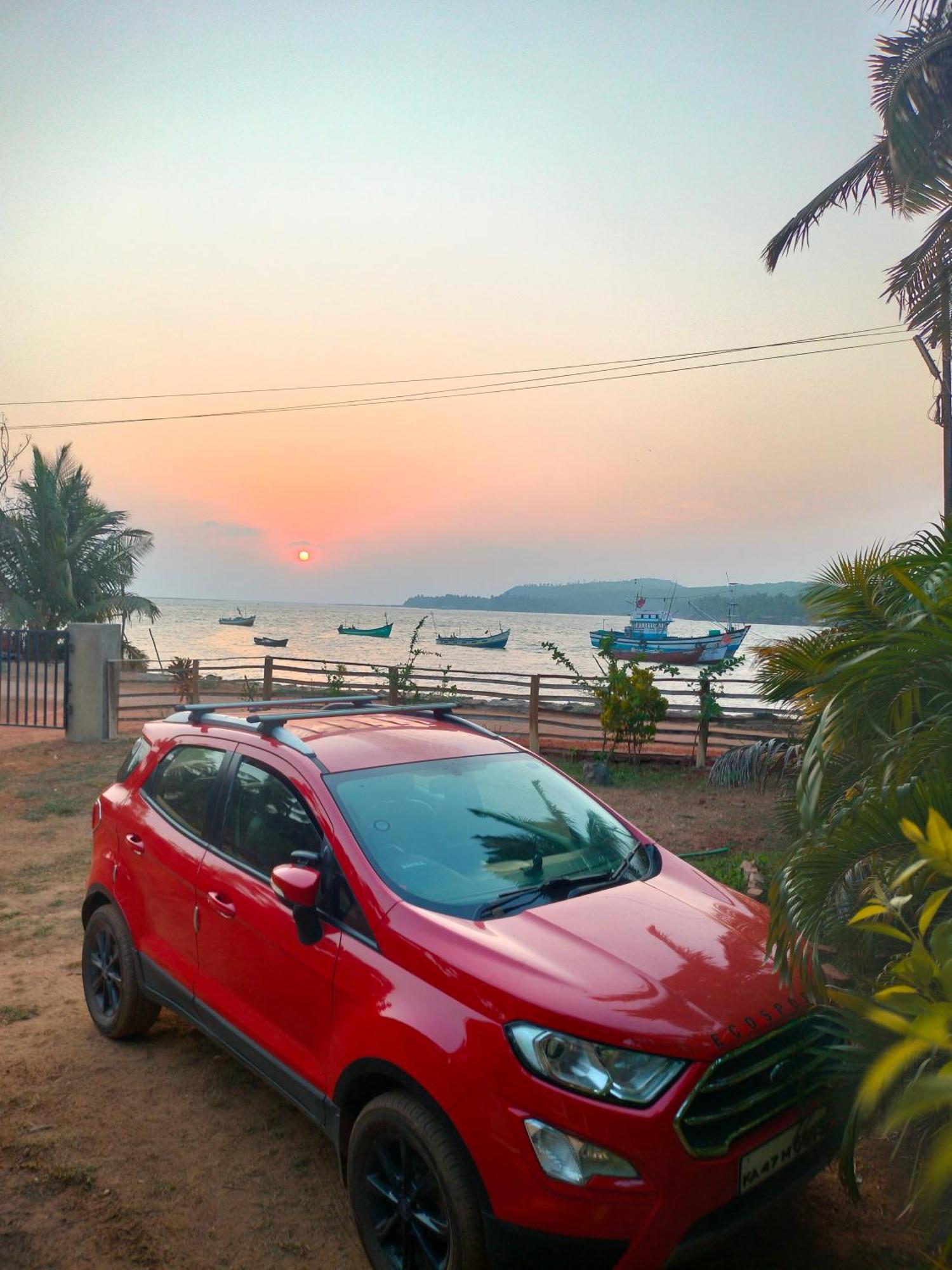 Riverstone Riverfront Stay Gokarna  Buitenkant foto